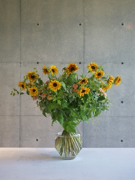 NB_Sunflower_hydro vase_1