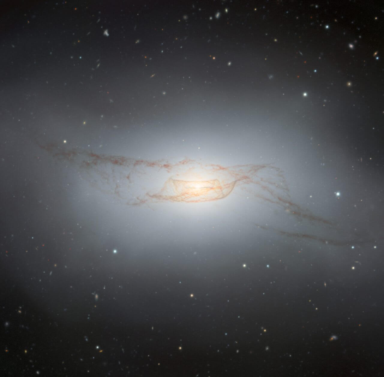galaxy-NGC4753-Gemini-South-NOIRLab-noirlab2403a.jpg