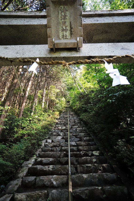 ①海津見神社階段