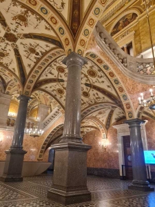 ハンガリー国立歌劇場　ロビーの天井
